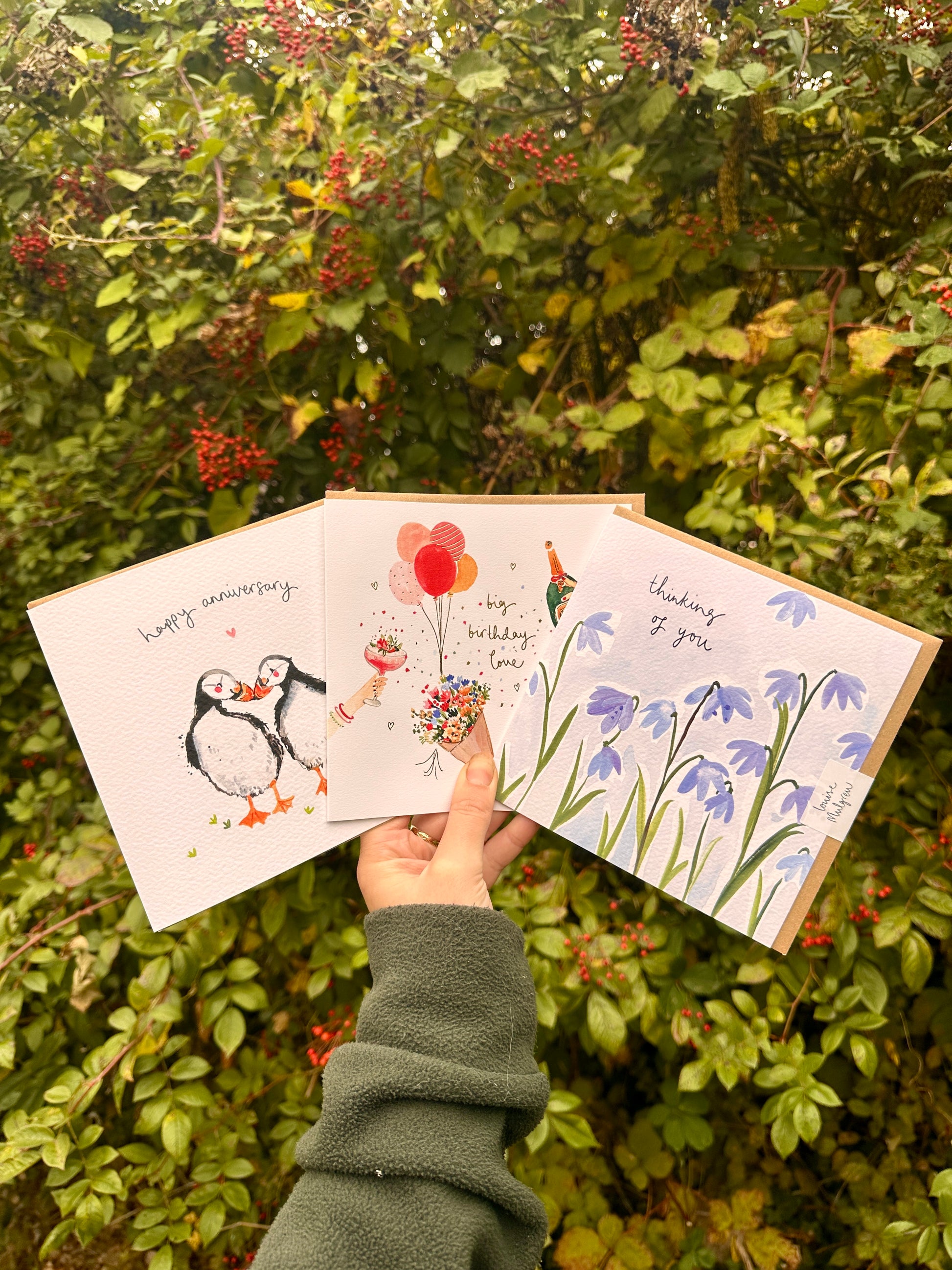 Greeting cards suite ible for the occasion