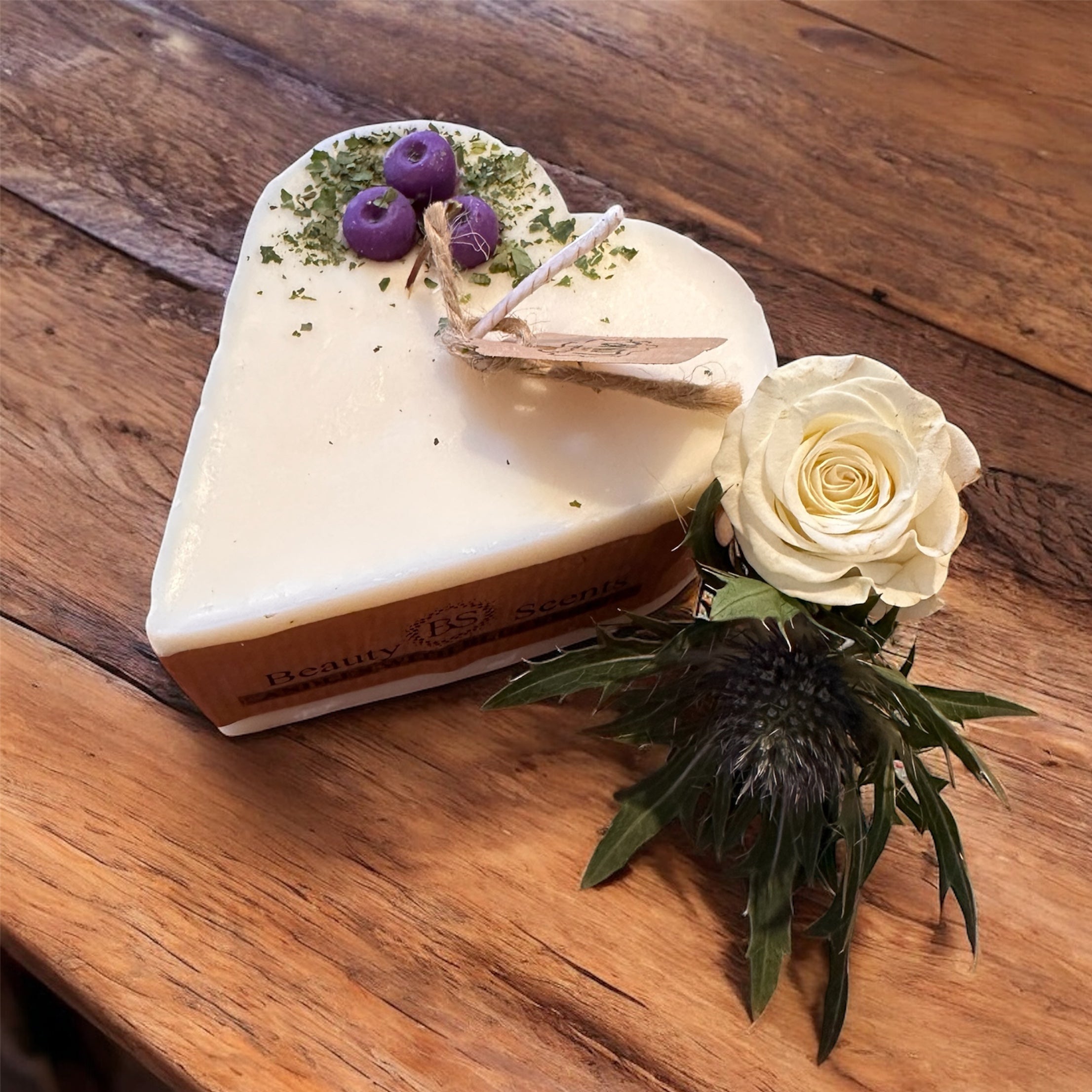 Beauty Scents Lily of the Valley small heart candle