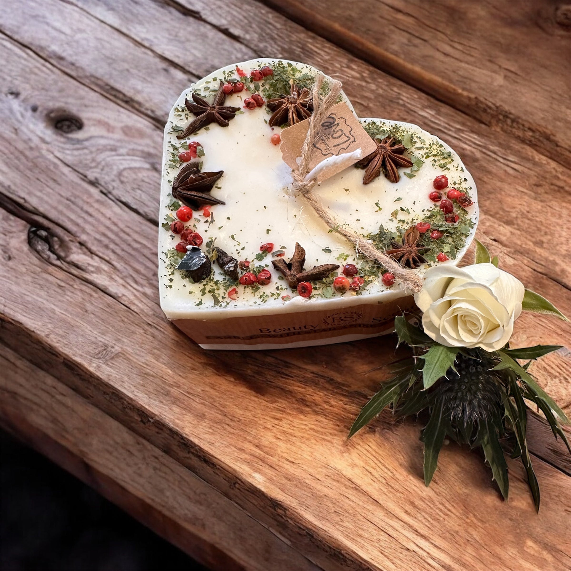 Beauty Scents Mulled Wine large Heart Candle