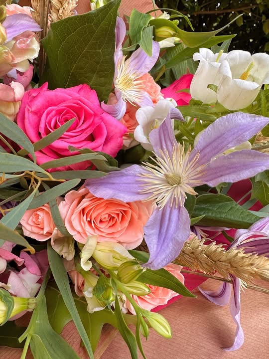  Pretty shades of pink purple whites